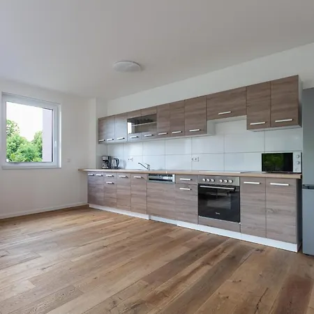 T&k - - 4 Comfortable - 18 Min To Fair Messe Cologne Apartament