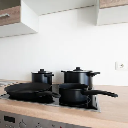 T&k - - 4 Comfortable - 18 Min To Fair Messe Cologne Daire